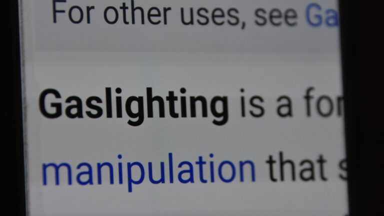 Dealing with a gaslighting boss.