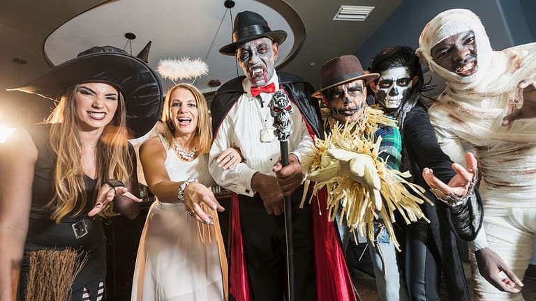 Prepping for your office Halloween party? Understand the potential pitfalls of Halloween office party do's and don't.